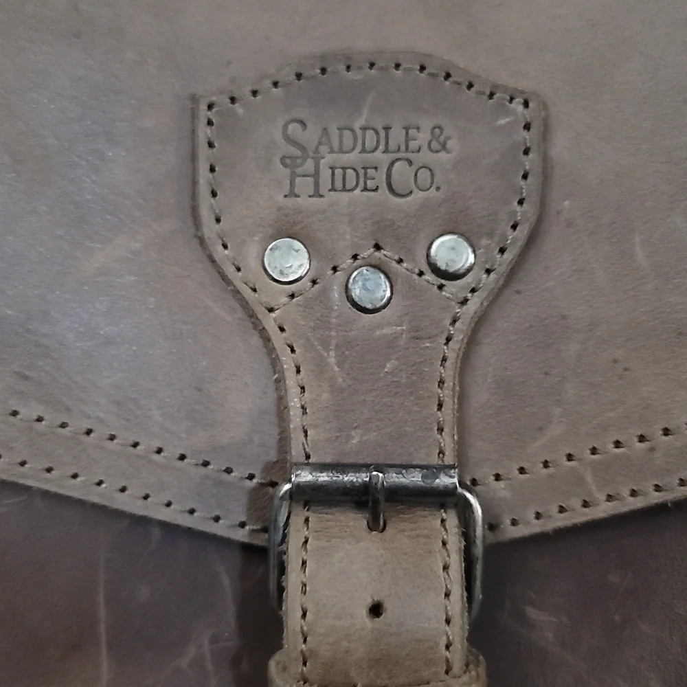 Leather Crossbody Messenger Bag